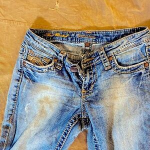 See Thur Soul
Most Wanted
womens
size 25
stone wash